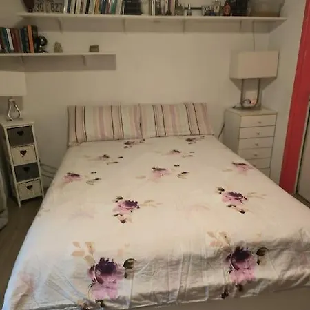 Dependance In Private Garden Id29923 Appartement *